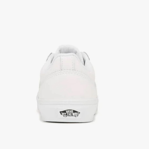 VANS Women's Seldan Low Top Sneaker SIZE 10 NEW IN BOX - Picture 3 of 3